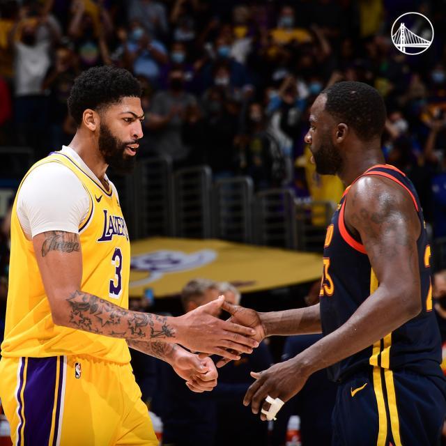 华体会部门-上下半场判若两人 浓眉及时苏醒拯救自己和湖人！