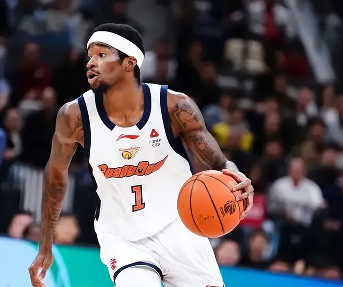 广东只靠外援得分不是首次了！本土球员集体迷失，杜锋真该反思了|球队|奎因|徐杰|家政|奇葩_新浪体育_新浪新闻